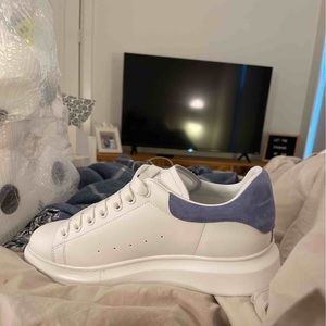 inspired sneaker shoes